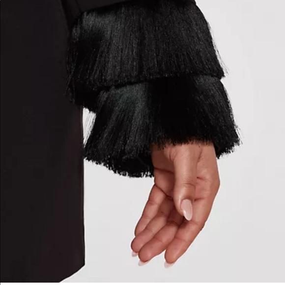 Black feathered sleeves blazer dress - Picture 3 of 3